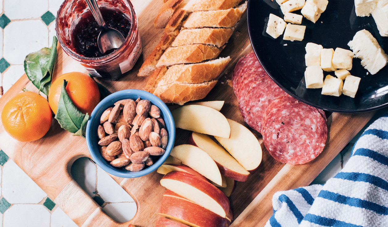 How to Throw a Goddess Retreat Weekend - Healthy Potluck Party Big Group Menu Ideas