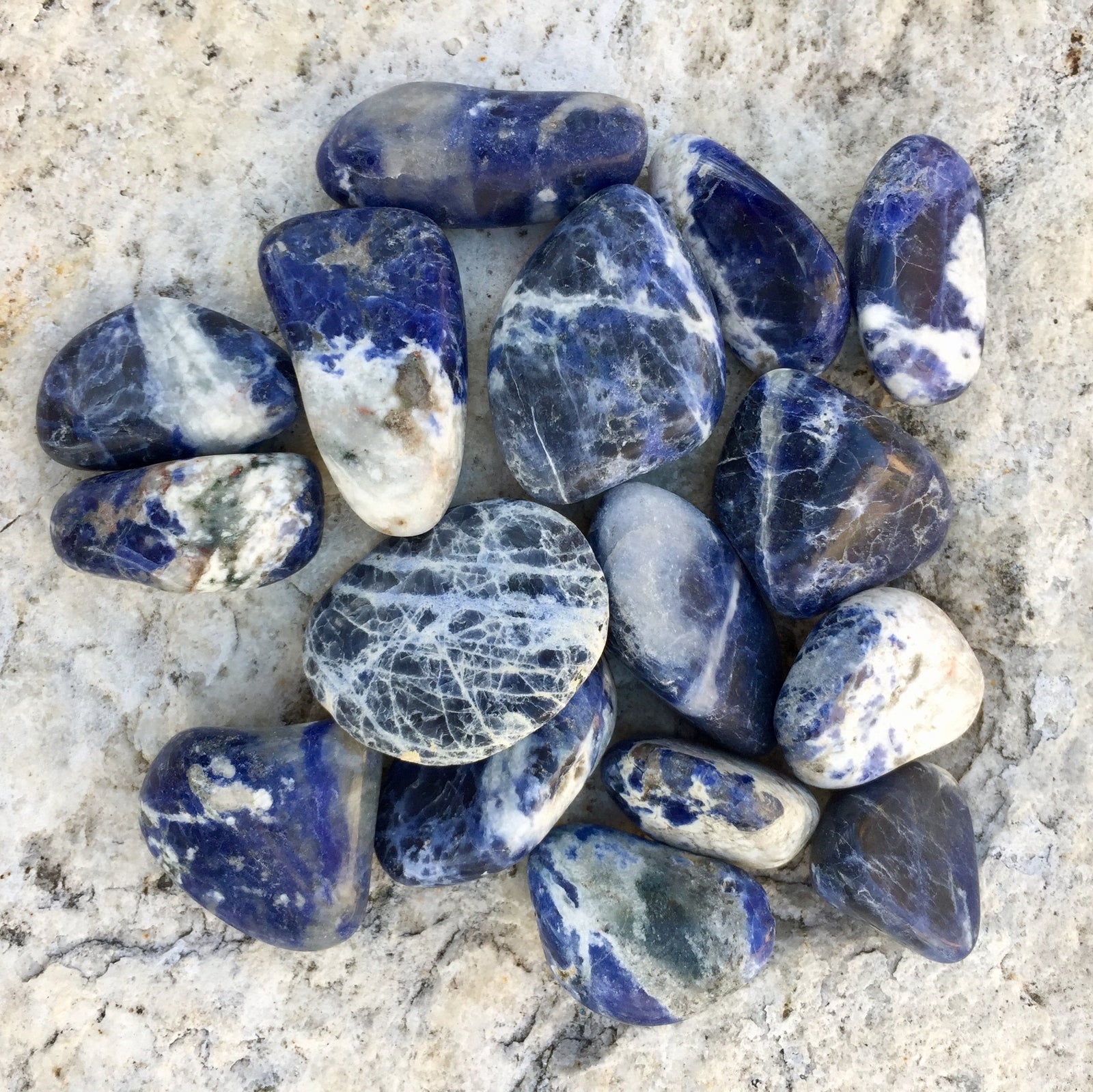 Sodalite Tumble Bag (16 oz bag, 50 total stones) - Sparkle Rock Pop