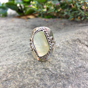 Mother of Pearl Ring - Sparkle Rock Pop