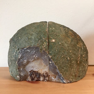 Agate Geode Bookends - 6.5" - Sparkle Rock Pop